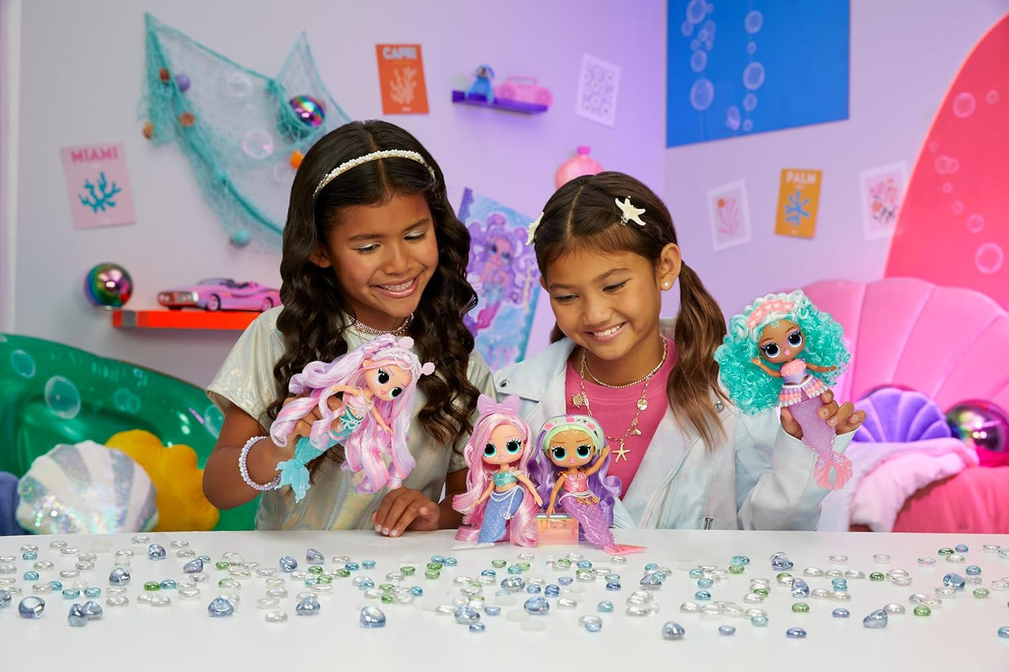 Tweens - Mermaid Lana Marine - Fashion Doll with Colour Changing Tail, Movable Fin, and Beautiful Accessories – Toys for Kids and Collectors from 4 Years Old